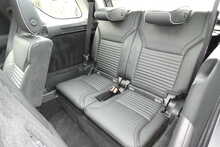 Land Rover Discovery 3.0 SD V6 HSE SUV 5dr Diesel Auto 4WD Euro 6 (s/s) (306 ps)