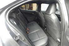 Lexus UX 2.0 250h SUV 5dr Petrol Hybrid E-CVT Euro 6 (s/s) (184 ps)