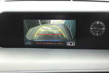 Lexus UX 2.0 250h SUV 5dr Petrol Hybrid E-CVT Euro 6 (s/s) (184 ps)