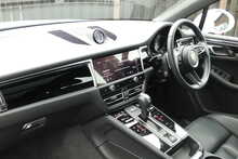 Porsche Macan 2.9T V6 S SUV 5dr Petrol PDK 4WD Euro 6 (s/s) (380 ps)