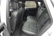 Porsche Macan 2.9T V6 S SUV 5dr Petrol PDK 4WD Euro 6 (s/s) (380 ps)