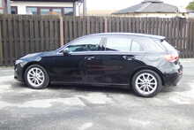Mercedes-Benz A Class 1.3 A180 Sport (Executive) Hatchback 5dr Petrol 7G-DCT Euro 6 (s/s) (136 ps)