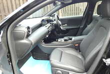 Mercedes-Benz A Class 1.3 A180 Sport (Executive) Hatchback 5dr Petrol 7G-DCT Euro 6 (s/s) (136 ps)