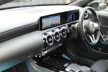 Mercedes-Benz A Class 1.3 A180 Sport (Executive) Hatchback 5dr Petrol 7G-DCT Euro 6 (s/s) (136 ps)