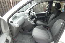 Fiat Panda 1.4 16v 100HP Hatchback 5dr Petrol Manual (154 g/km, 100 bhp)