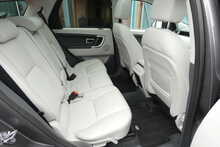 Land Rover Discovery 2.0 TD4 SE Tech SUV 5dr Diesel Manual 4WD Euro 6 (s/s) (5 Seat) (150 ps)