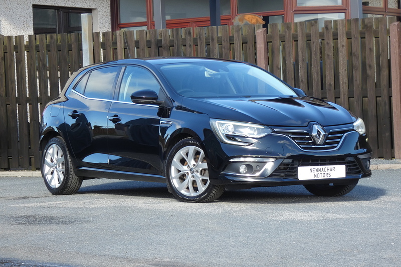 Renault 1.6 dCi Dynamique S Nav Hatchback 5dr Diesel Manual Euro 6 (s/s) (130 ps)