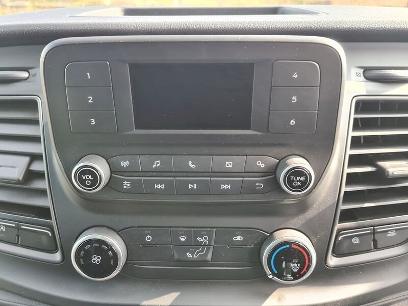 Ford Transit 350 LWB Luton with Taillift 2dr Luton Manual Diesel