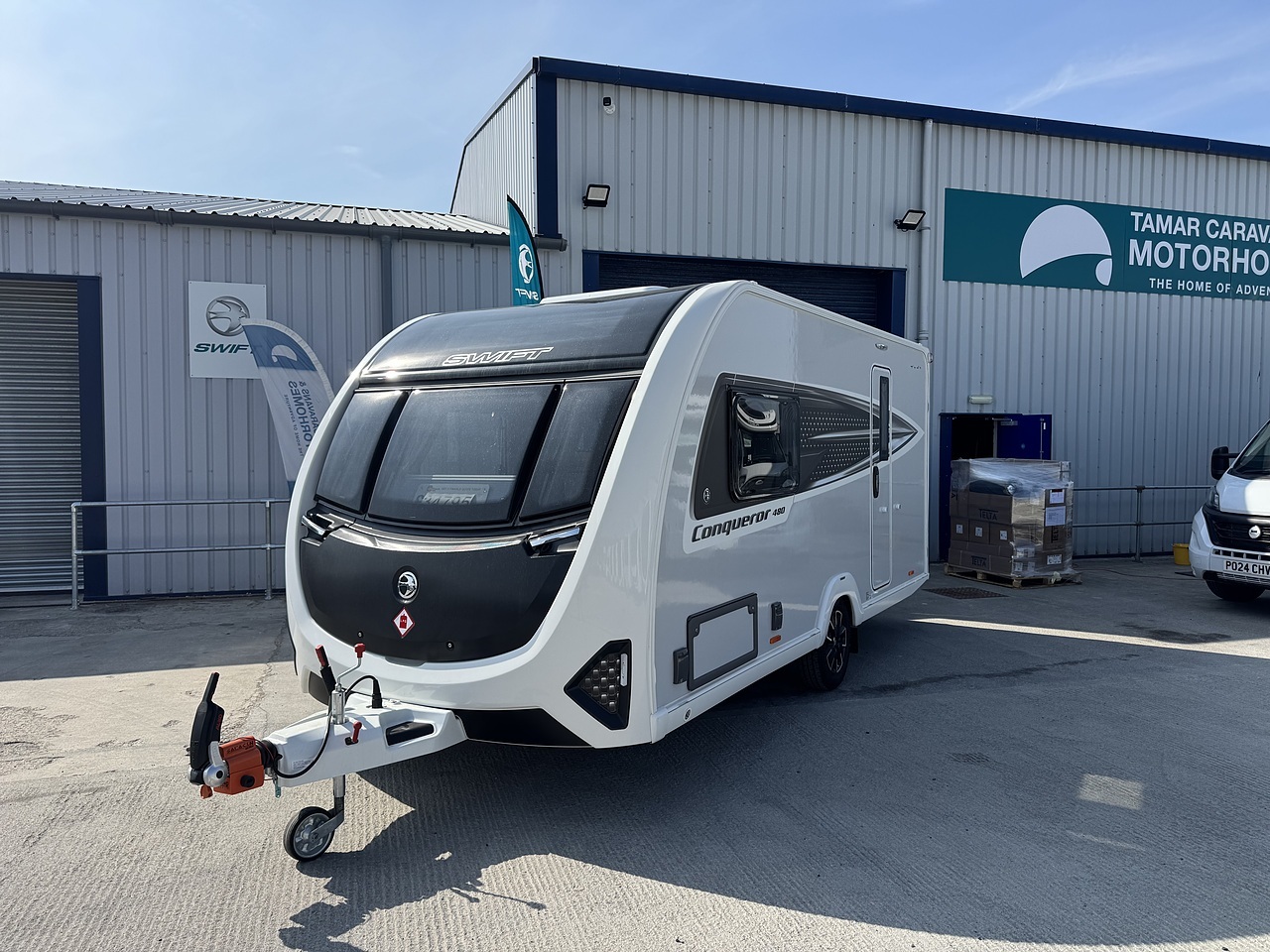 Swift Conqueror 480  - N2702