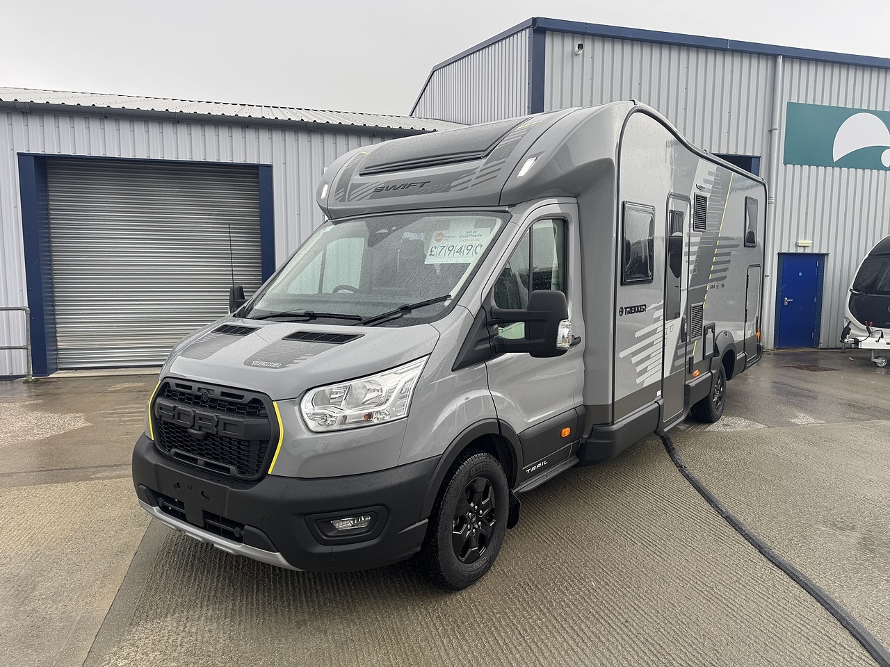 Swift Trekker 584 - N4048