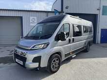 Swift Carrera 184