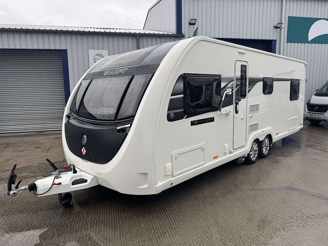 Swift Mayflower 830 - U8048