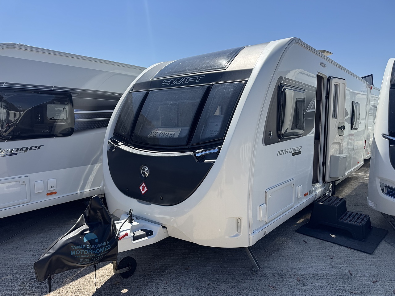 Swift Mayflower 560 - U8062
