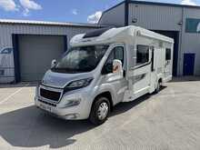 Elddis Majestic 255