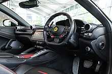 Ferrari GTC4Lusso V12 - U1344