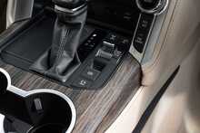 Toyota Land Cruiser ZX - U1437