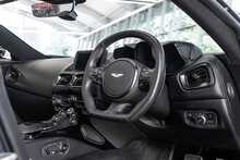 Aston Martin Vantage V8 Roadster - U1457