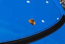 Porsche 718 Cayman GT4 - U1489