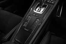 Porsche 718 Cayman GT4 - U1489