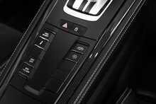 Porsche 718 Cayman GT4 - U1489