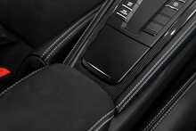 Porsche 718 Cayman GT4 - U1489