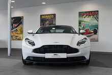 Aston Martin DB11 V8 - U1502