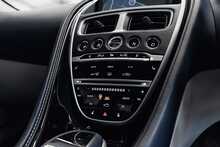 Aston Martin DB11 V8 - U1502