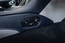 Aston Martin DB11 V8 - U1502