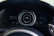 Aston Martin DB11 V8 - U1502