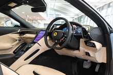 Ferrari Roma T V8 - U1526