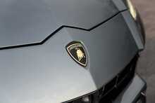 Lamborghini Urus V8 BiTurbo - U1527