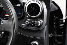 Ferrari GTC4Lusso T V8 - U1529