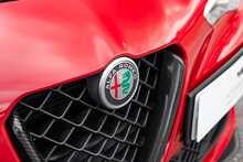 Alfa Romeo Giulia V6 Bi-Turbo Quadrifoglio - U1532