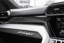 Lamborghini Urus V8 BiTurbo - U1535