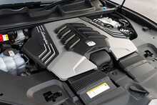 Lamborghini Urus V8 BiTurbo - U1535