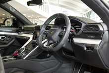 Lamborghini Urus V8 BiTurbo - U1535