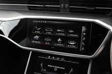 Audi RS6 Avant V8 Carbon Black - U1538