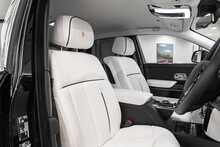 Rolls-Royce Phantom V12 - U1542