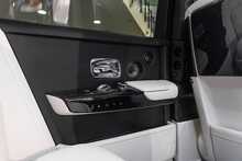 Rolls-Royce Phantom V12 - U1542