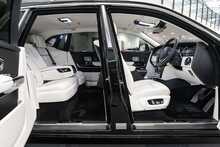 Rolls-Royce Phantom V12 - U1542