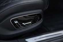 Audi A8 TFSIe V6 Black Edition - U1544