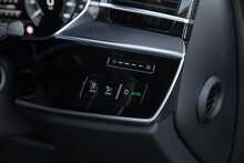 Audi A8 TFSIe V6 Black Edition - U1544