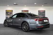 Audi A8 TFSIe V6 Black Edition - U1544