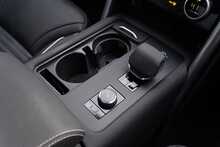 Land Rover Discovery D300 R-Dynamic HSE - U1550