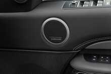 Land Rover Discovery D300 R-Dynamic HSE - U1550