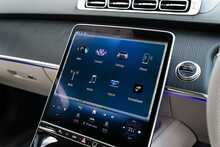 Mercedes-Benz S Class S580Le V6 AMG Line - U1570