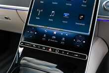 Mercedes-Benz S Class S580Le V6 AMG Line - U1570