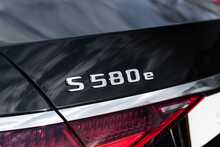 Mercedes-Benz S Class S580Le V6 AMG Line - U1570