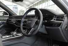 Audi A8 TFSI V6 Black Edition - U1588