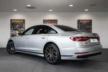 Audi A8 TFSI V6 Black Edition - U1588